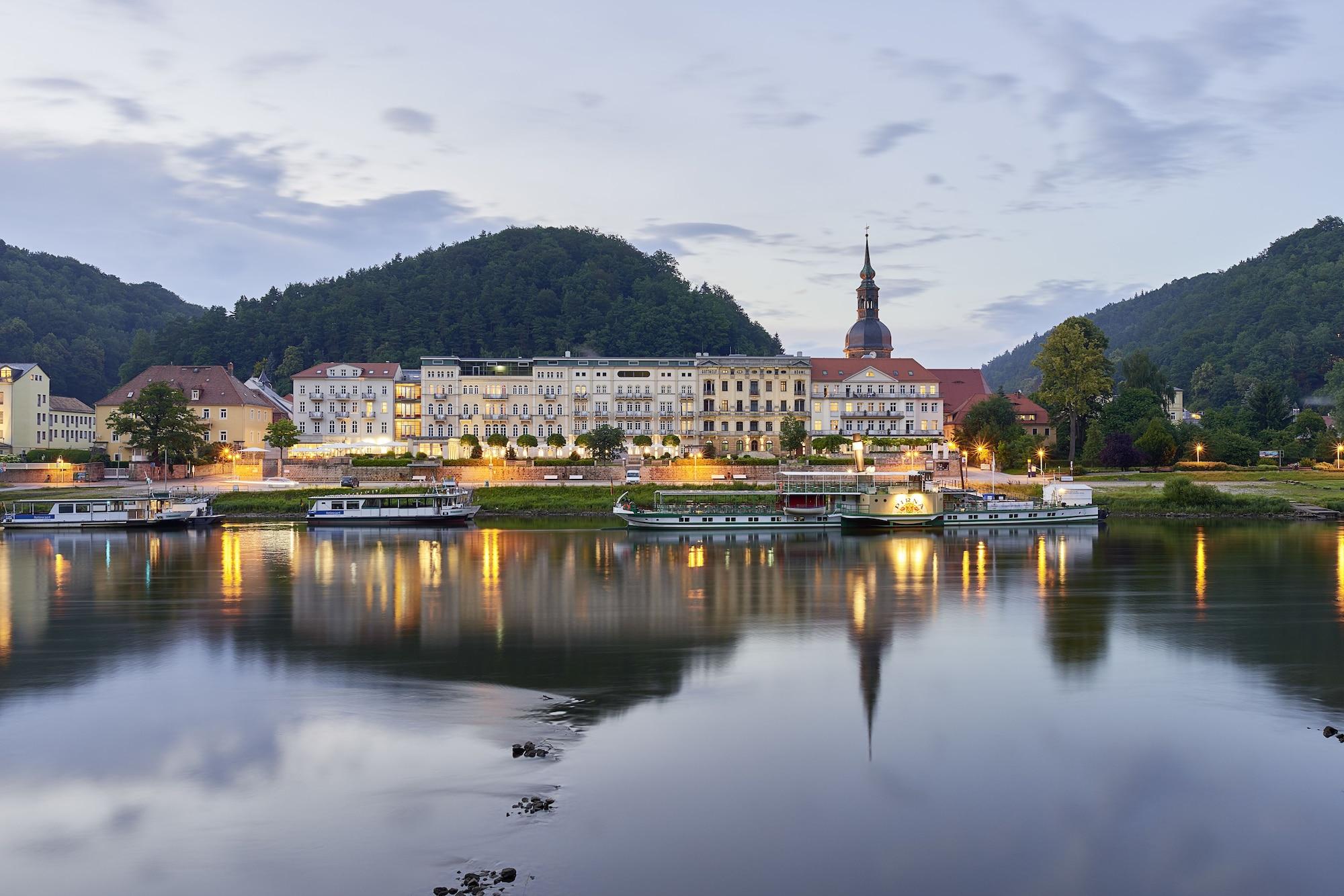 Hotel Elbresidenz An Der Therme Бад-Шандау Экстерьер фото The town of Bad Segeberg