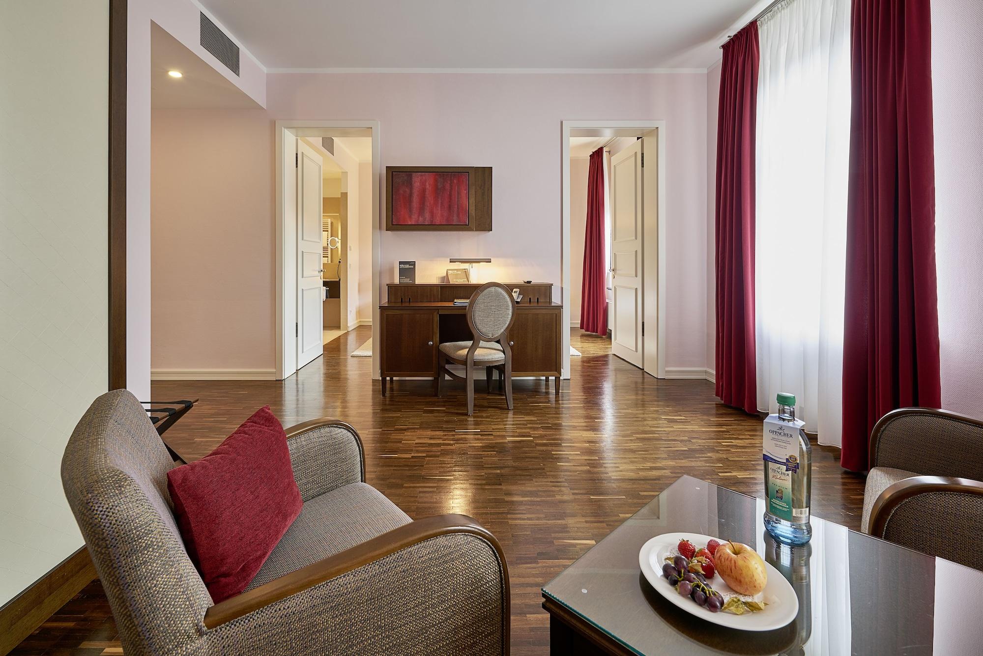 Hotel Elbresidenz An Der Therme Бад-Шандау Экстерьер фото Suite