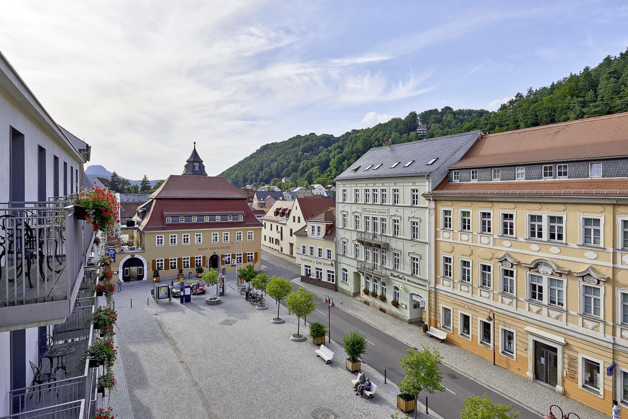 Hotel Elbresidenz An Der Therme Бад-Шандау Экстерьер фото Town square