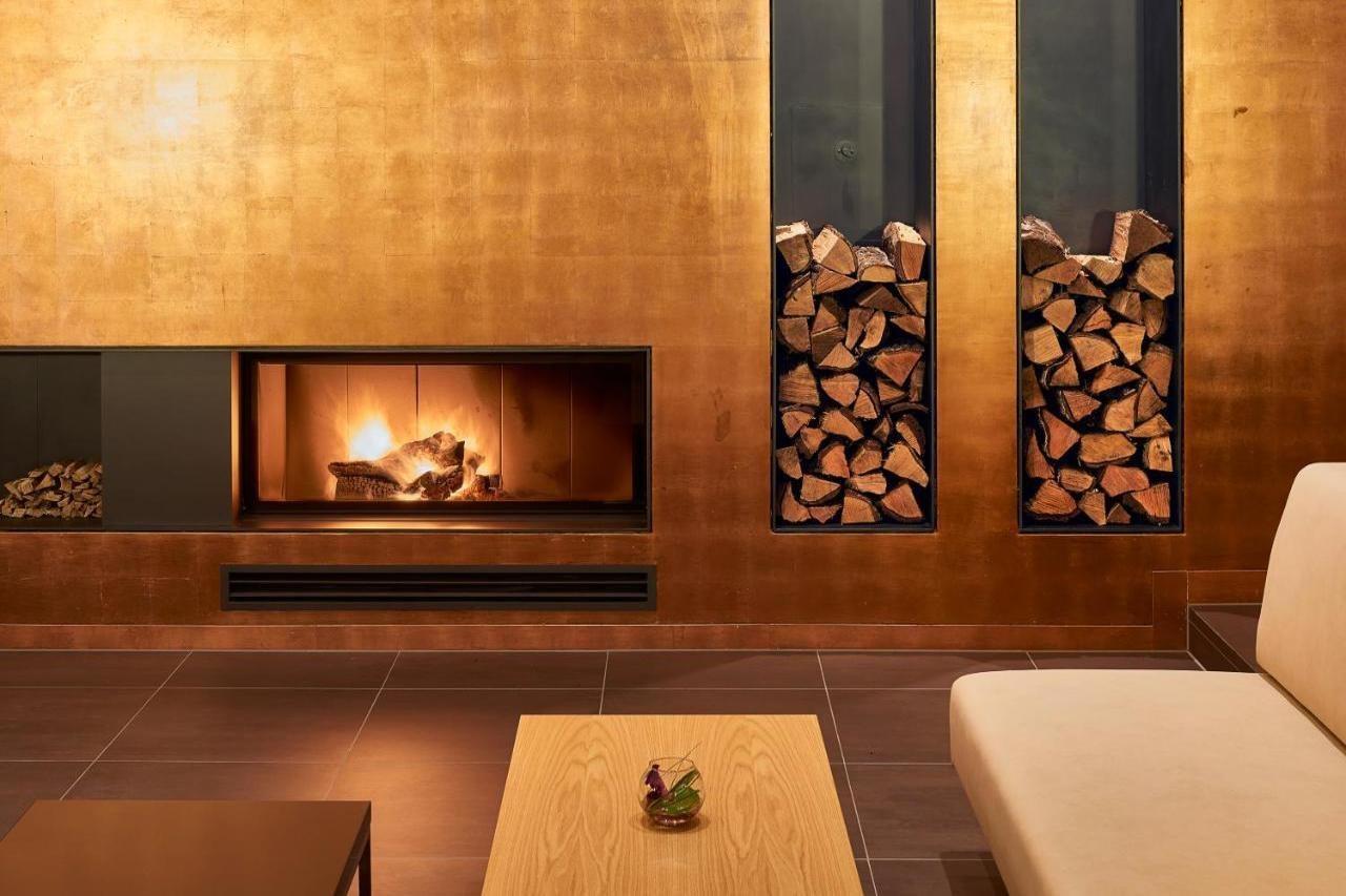 Hotel Elbresidenz An Der Therme Бад-Шандау Экстерьер фото A fireplace